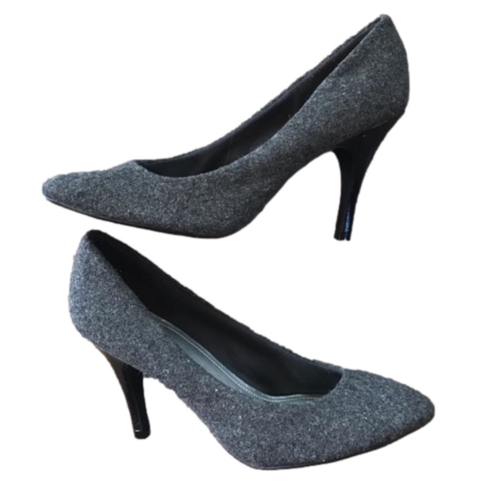 FIONI Wool Tweed Look charcoal Fabric Covered Heels Size 9.5